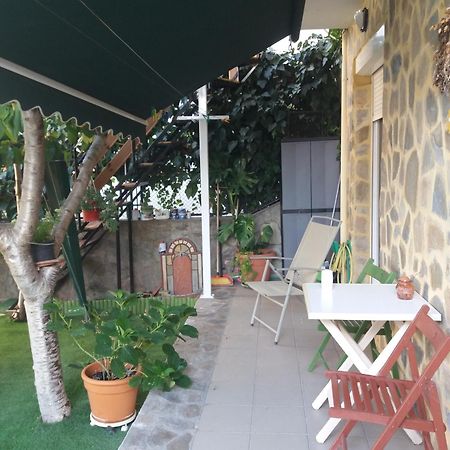 Garden'S House Apartment Kavála Exterior photo