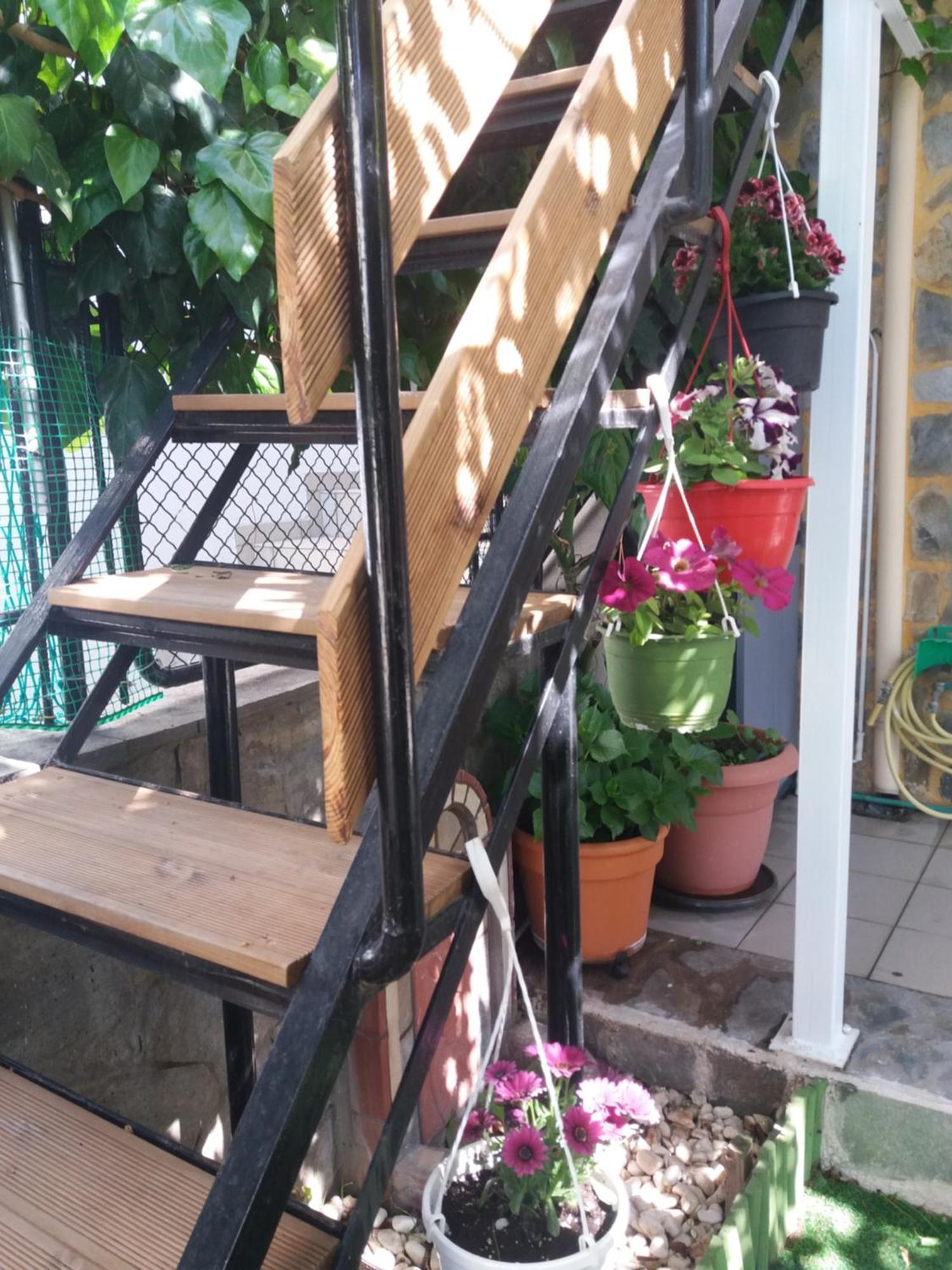 Garden'S House Apartment Kavála Exterior photo